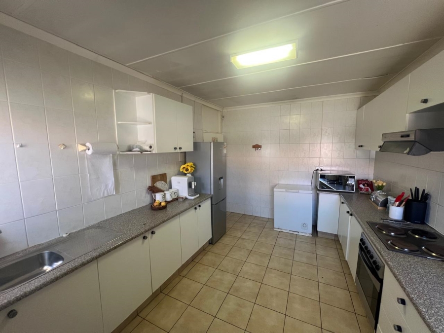 To Let 3 Bedroom Property for Rent in Seemeeupark Free State